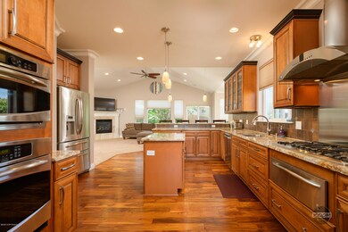2860 Morgan Loop_-9