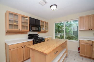 8322 Sparkling Springs Dr, Houston, TX 77095 - photo 6