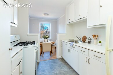 474 W 238th St unit 4I, Bronx, NY 10463 - photo 4