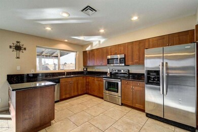 Kitchen 3