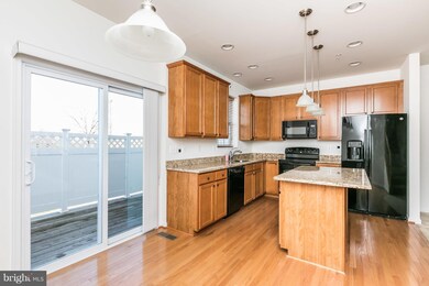 3304 Goldeneye Cir, Baltimore, MD 21222 - photo 7