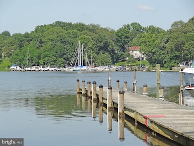 150 Southdown Rd, Edgewater, MD 21037 - photo 4