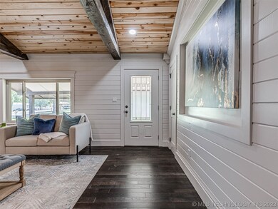 501 N Dorothy Ave, Claremore, OK 74017 - photo 2