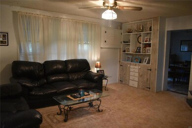 124 Buchanon St, Hannibal, MO 63401 - photo 2