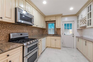 106 Fulton Ave, Jersey City, NJ 07305 - photo 6