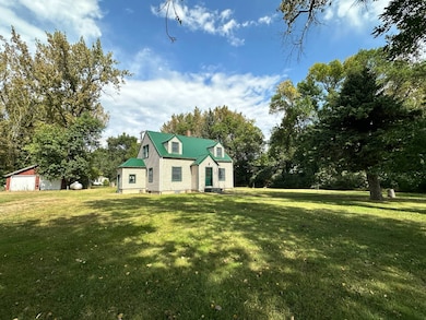 1617 Dunn Dr, Harvey, ND 58341 - photo 3