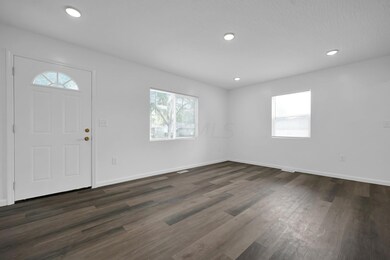 1711 Northridge Rd, Columbus, OH 43224 - photo 4