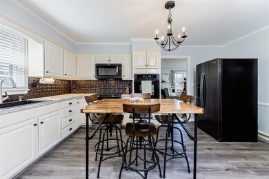 65 Wayne Ave, Stuarts Draft, VA 24477 - photo 7