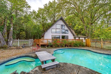 8747 Old Stage Rd, Central Point, OR 97502 - photo 7