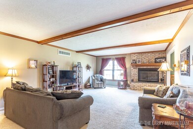 3205 E Daryls Way_17