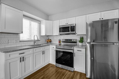12-web-or-mls-1637-courtright-rd