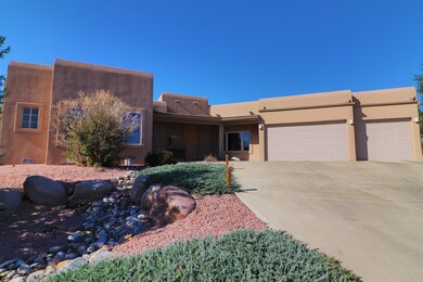 6405 Tear Drop Ct, Farmington, NM 87402 - photo 2