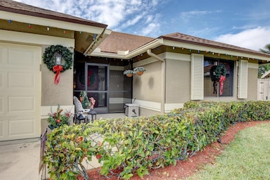 22561 Blue Fin Trail, Boca Raton, FL 33428 - photo 4