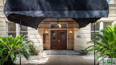 106 W Gwinnett St unit 5B, Savannah, GA 31401 - photo 4