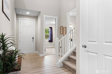 6147 Windlass Ave SE, Port Orchard, WA 98367 - photo 2