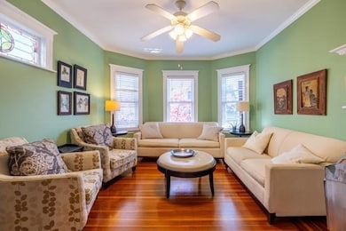 26 Pearson Ave, Somerville, MA 02144 - photo 3