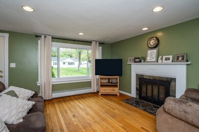 125 Robinson Rd, West Springfield, MA 01089 - photo 3