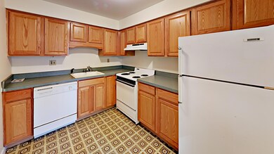 18 Newport Ct unit 3, Brick, NJ 08724 - photo 3