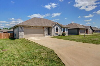 3-web-or-mls-1360 S Rome Ave-3