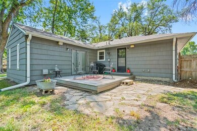 907 NW B St, Blue Springs, MO 64015 - photo 7