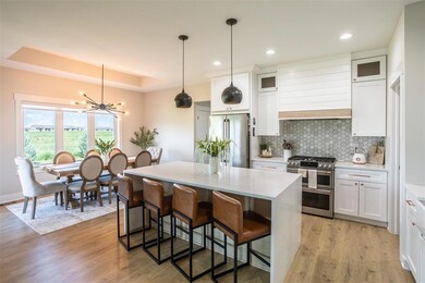 Kitchen/Dining Nook