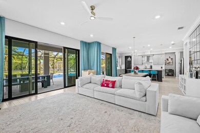 810 Hookline Cir, Loxahatchee, FL 33470 - photo 6