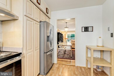 1939 Kirby Rd, McLean, VA 22101 - photo 6