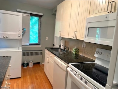 12B Troy Dr unit B, Springfield, NJ 07081 - photo 3