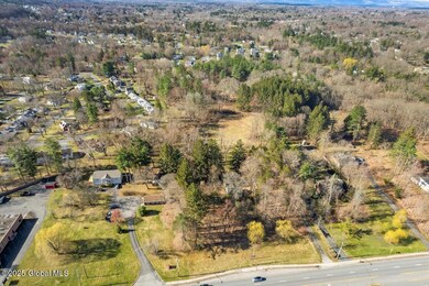 2760 Troy-Schenectady Rd, Niskayuna, NY 12309 - photo 3