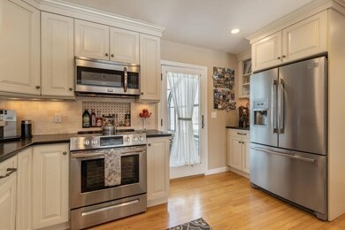 17 Drummer Boy Way, Lexington, MA 02420 - photo 5