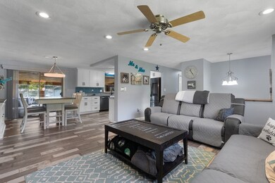 19 Maple Rd, Randolph, MA 02368 - photo 2