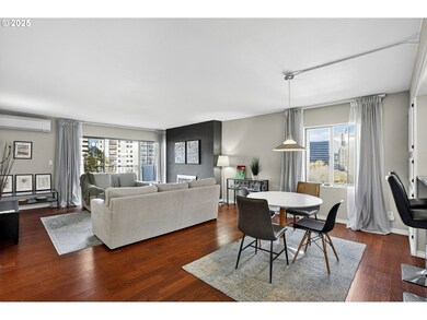 Lincoln Tower unit 1001, Portland, OR 97201 - photo 5