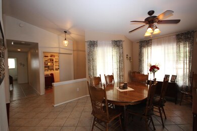 5595 Charan Rd, Rosamond, CA 93560 - photo 5