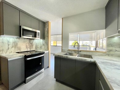 1404 Ave Magdalena unit 401, San Juan, PR 00907 - photo 2