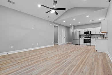 9509 Commonwealth Blvd, Columbia, SC 29209 - photo 5