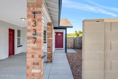 1337 E Hopi Cir, Mesa, AZ 85204 - photo 2