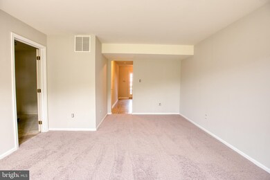 149 Acorn Dr, Mount Royal, NJ 08061 - photo 3