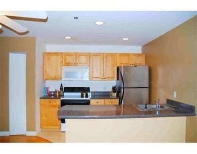 332 Jamaicaway unit 203, Jamaica Plain, MA 02130 - photo 5