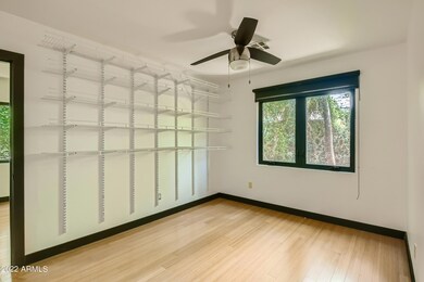 16 Bedroom