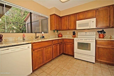 2408 Kitchen 2