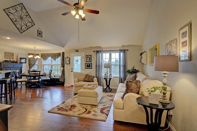 858 E Florence Jim Stewart-0004