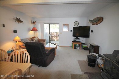1044 E 7th St, Craig, CO 81625 - photo 3