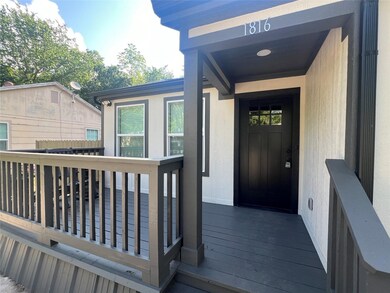 1816 Mill St, Gainesville, TX 76240 - photo 4