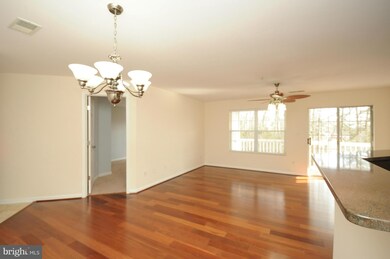 11001 Kinship Ct unit 203, Manassas, VA 20109 - photo 3