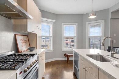 173 Minot St unit 3, Dorchester, MA 02122 - photo 5