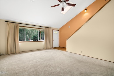 Entrance/Living Room