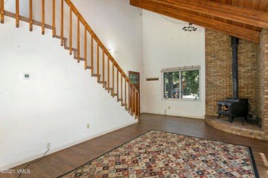91 Pheasant Ct-006