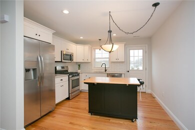 51 Mariner Way, Middletown, RI 02840 - photo 4