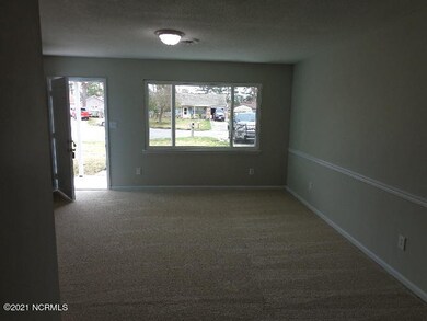 407 Cedar Ct, Jacksonville, NC 28546 - photo 2