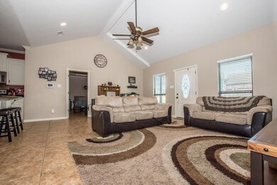 170 Fox Chase, Pineville, LA 71360 - photo 2